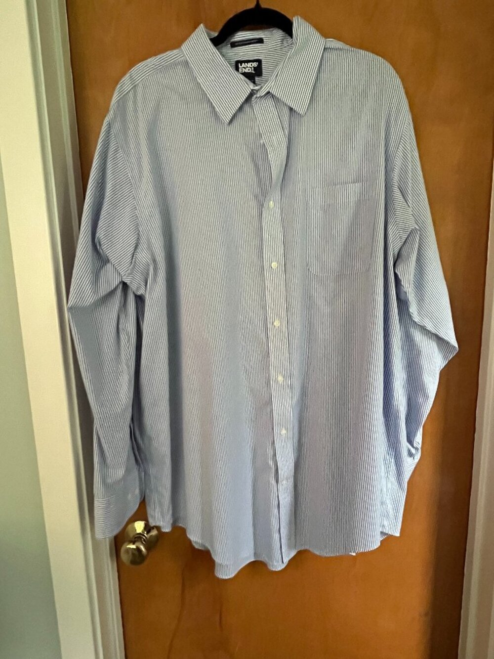 mens dress shirt, Lands End, 18-37 T, blue white stripe ( worn once)